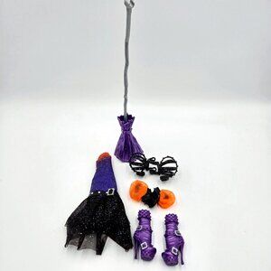 Monster High Casta Fierce Doll Accessories Broom Boots Dress Top Mattel Read